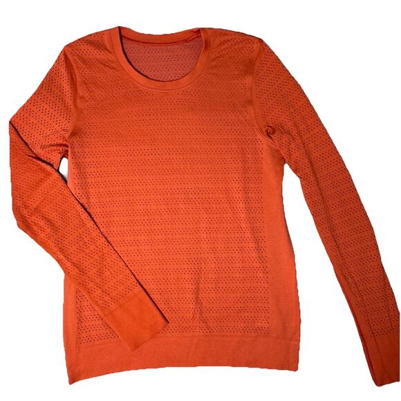 LULULEMON BREEZE BY LONGSLEEVE PERFORATED WOMENS SHIRT SZ 6 EUC - Picture 2 of 7